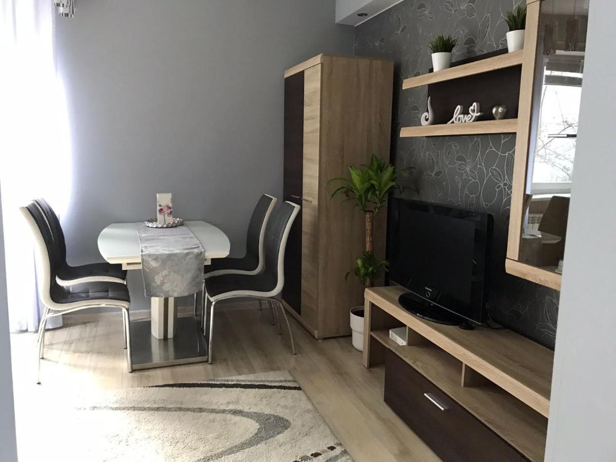 Apartament D&B Apartment Gdynia Bagian luar foto